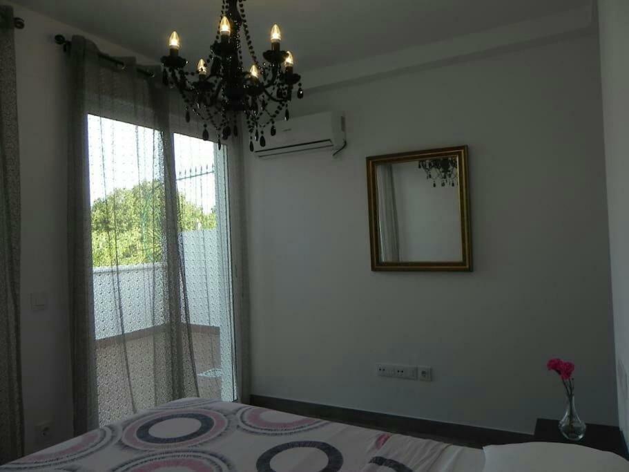 Atico con terraza en Alameda de Hercules Sevilla Exterior foto