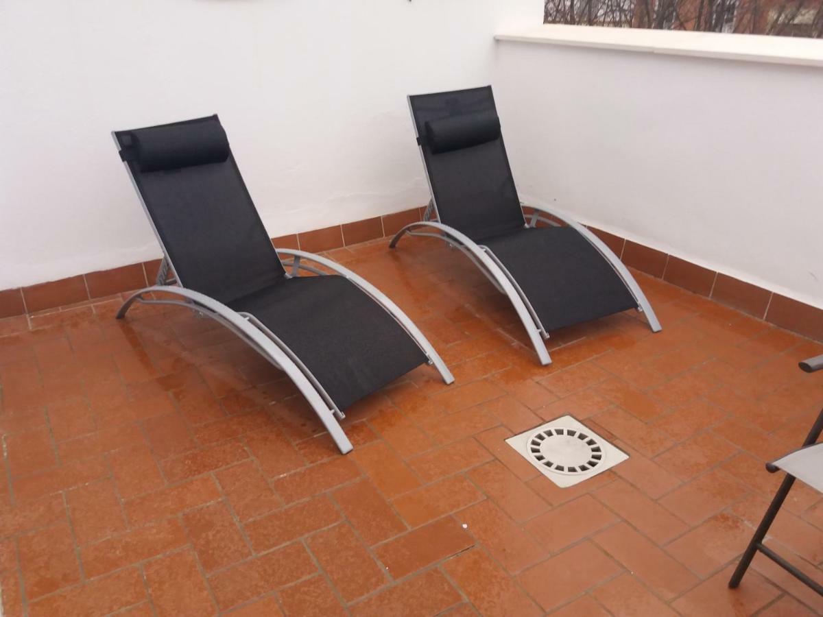 Atico con terraza en Alameda de Hercules Sevilla Exterior foto